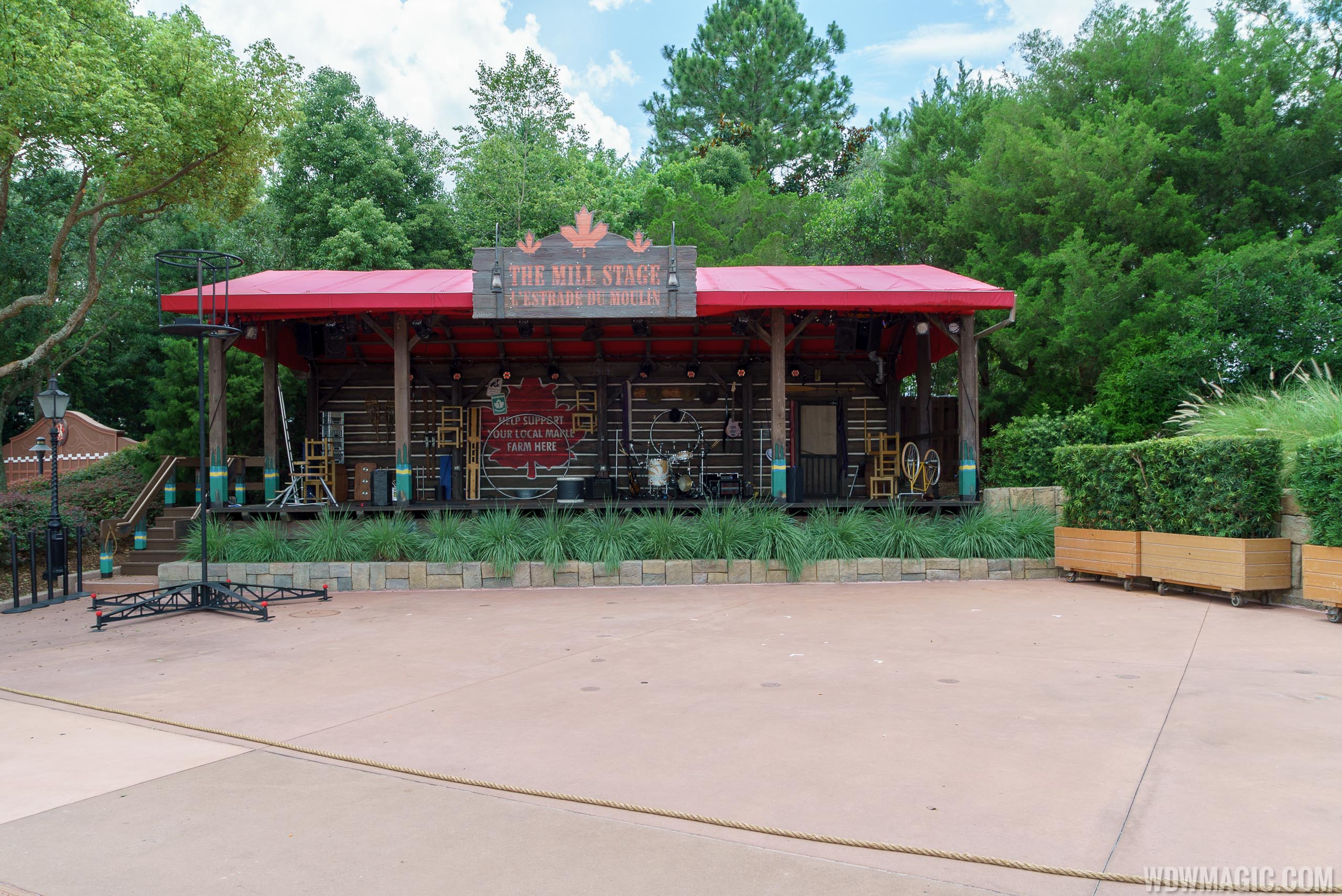 Bodh'aktan return to Epcot's Canada Pavilion for a limited time