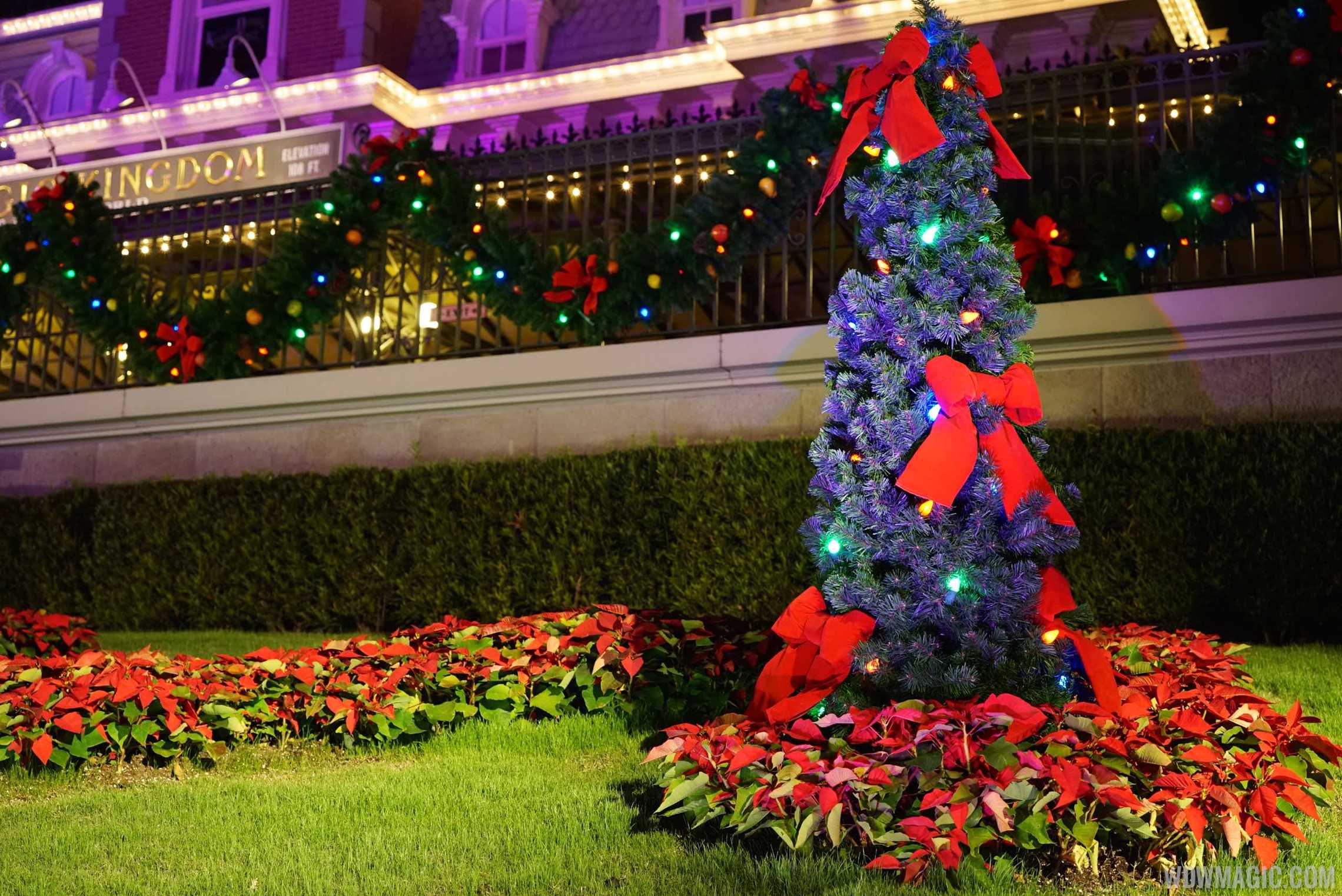 mickey s very merry christmas party 2014 photo 2 of 57 mickey s very merry christmas party 2014 photo 2 of 57